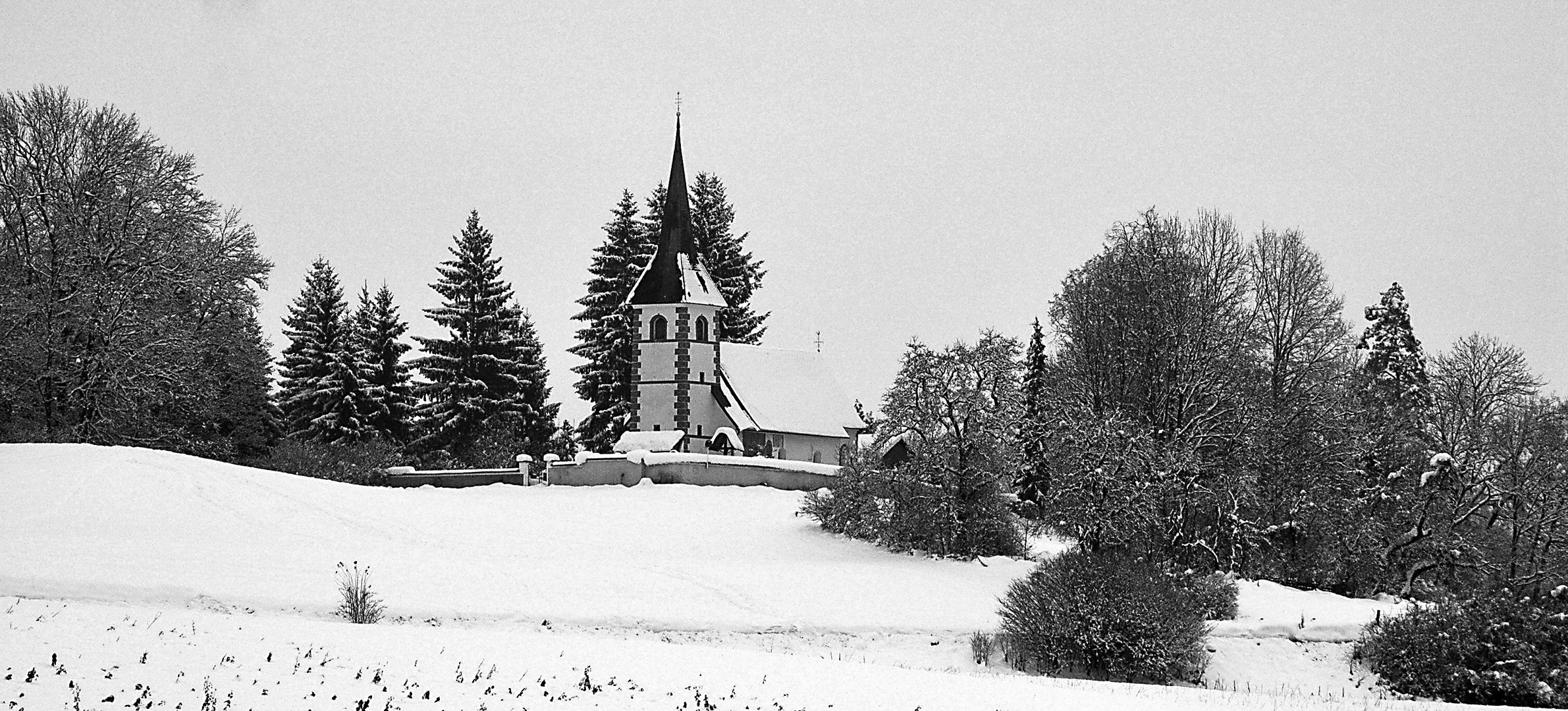 Kirche im Winter