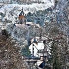 Kirche im Winterdorf