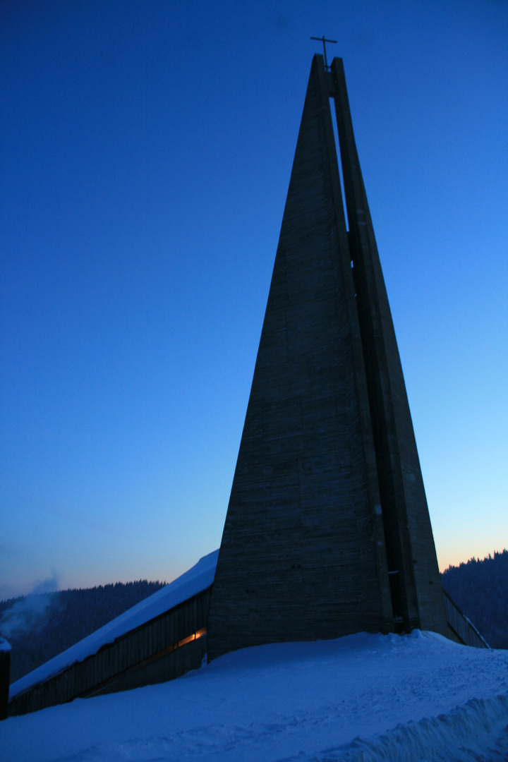 Kirche in 1500 m Höhe