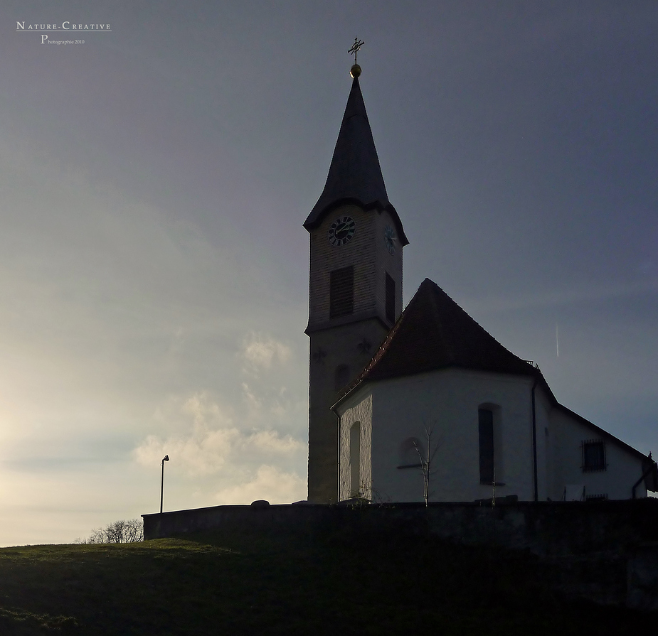 "Kirche in Akams 3- Serien Ende"