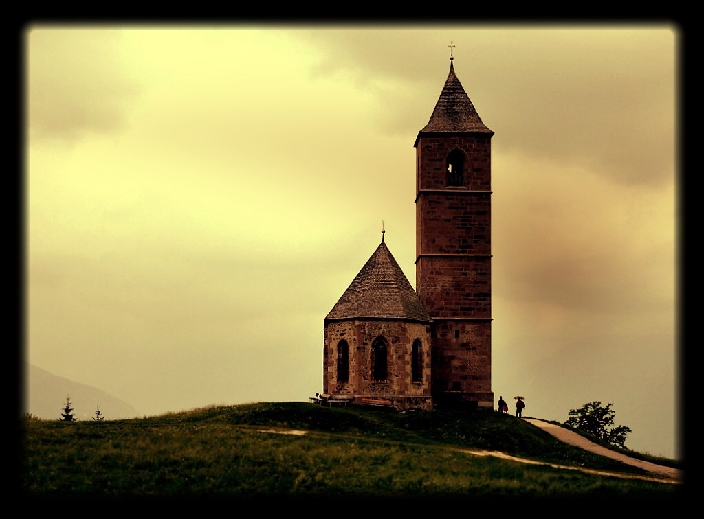 Kirche in Avelengo