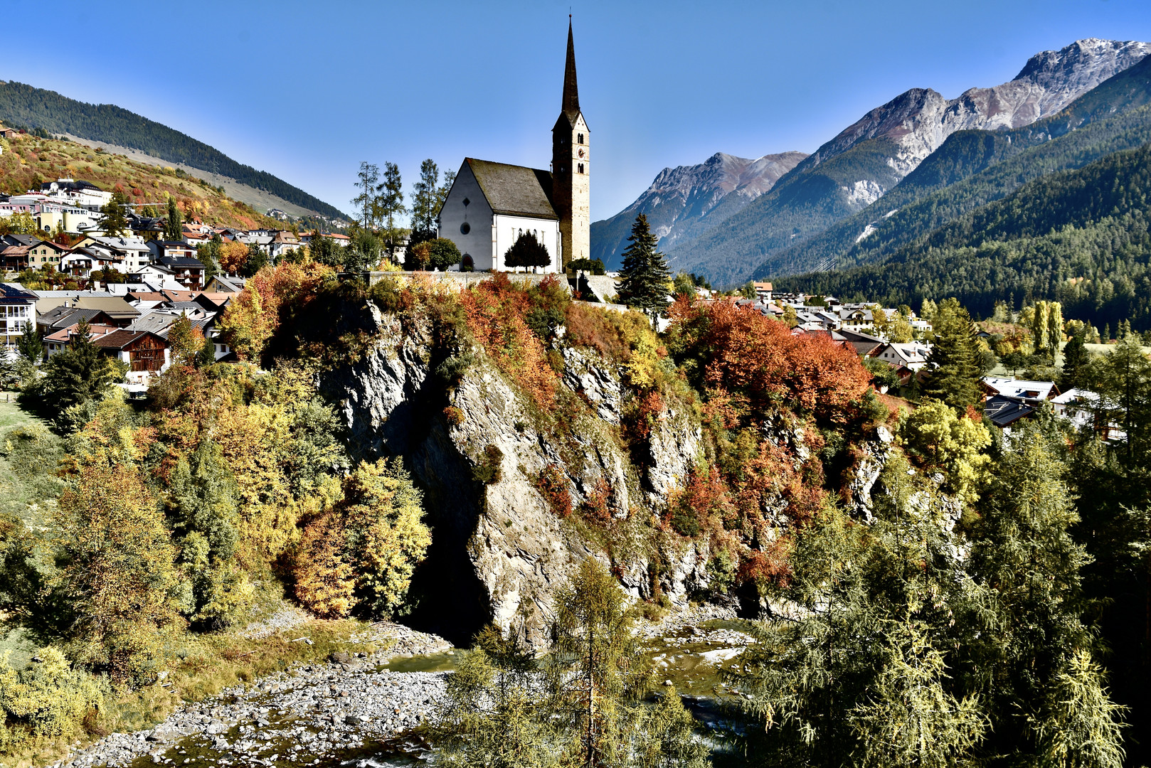 Kirche in den Bergen.