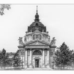 KIRCHE IN DER PUSZTA