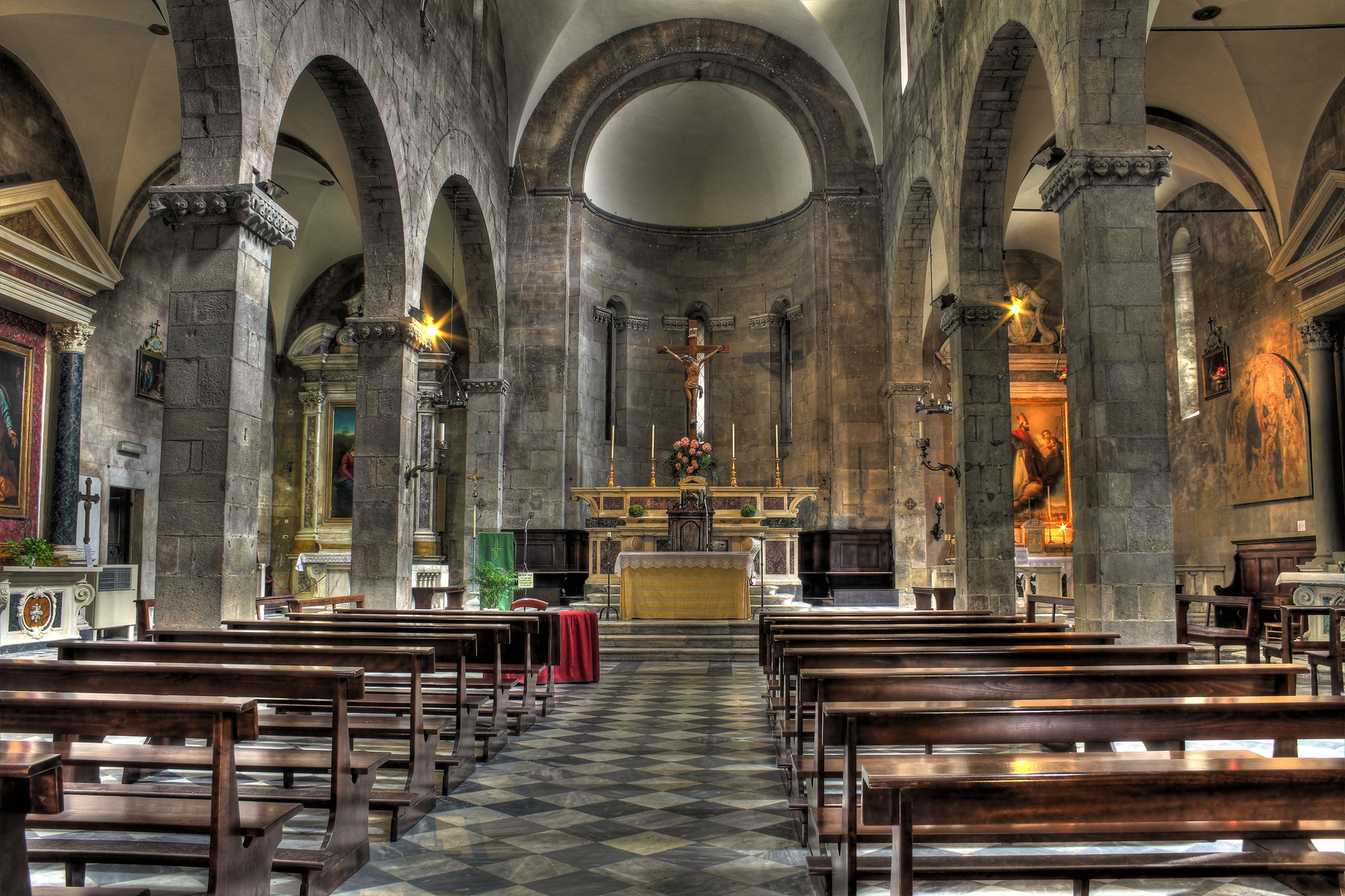 Kirche in der Toskana