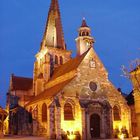 Kirche in einem Dorf in Burgund