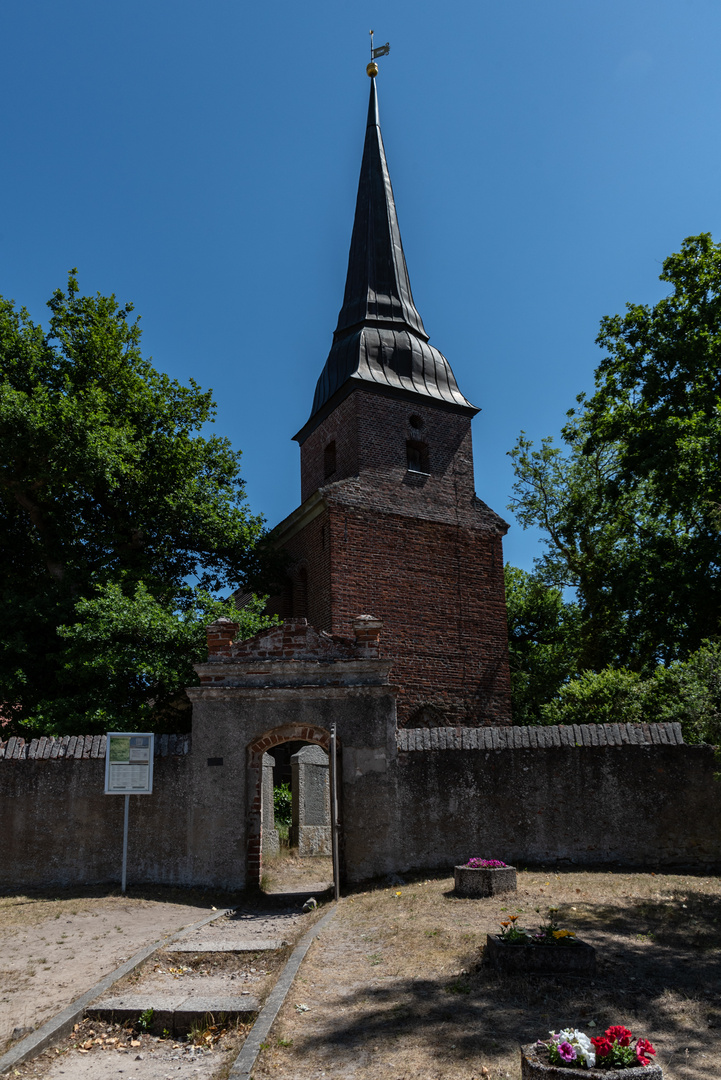 Kirche in Mellenthin