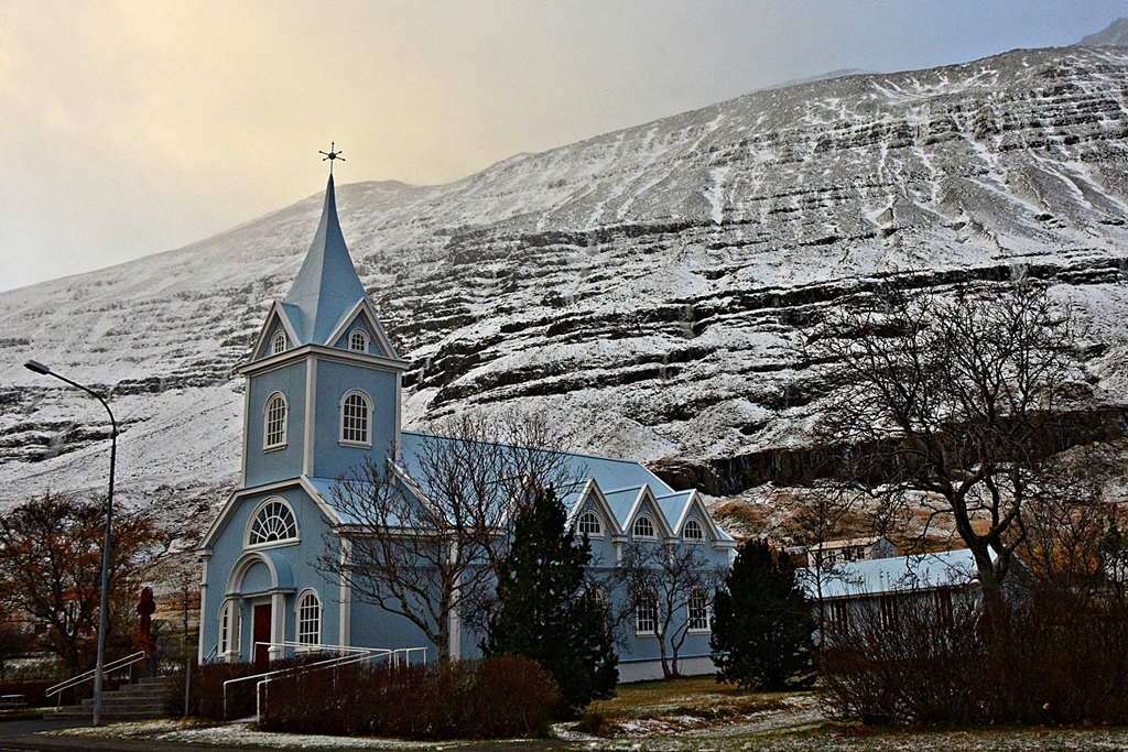 Kirche in Seydisfjördur