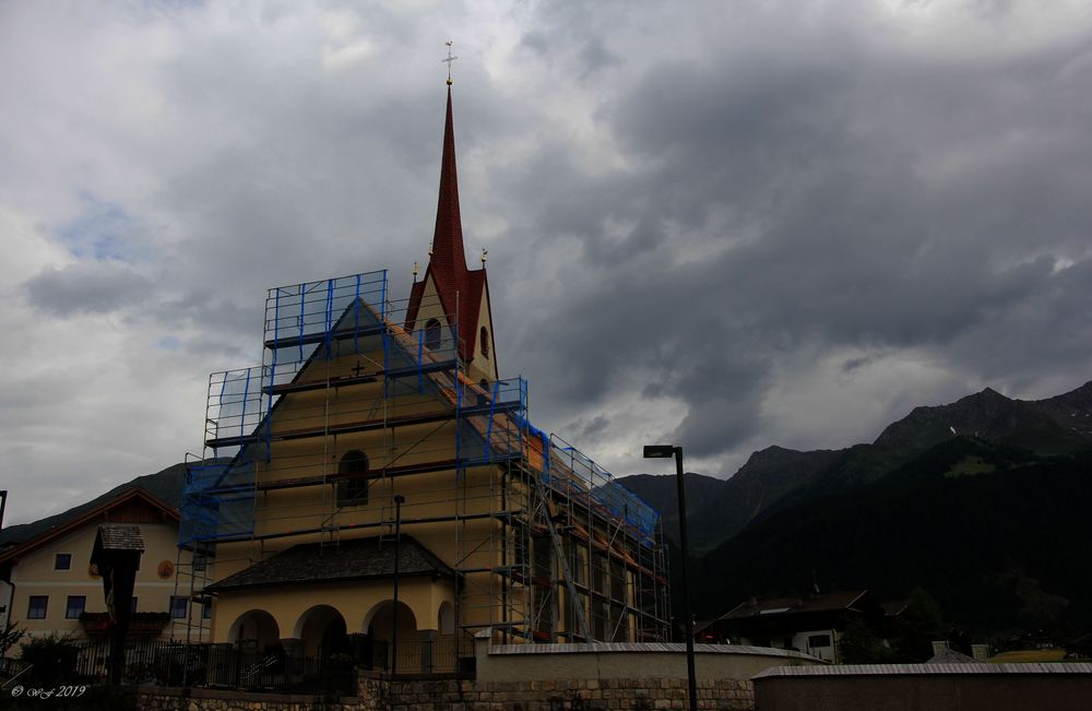 Kirche in St. Magdalena Foto & Bild architektur, landschaft, berge