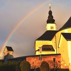 Kirche in wenigzell- mit regenbogen