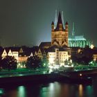 Kirche Kirche Gross St.Martin vor dem Kölner Dom