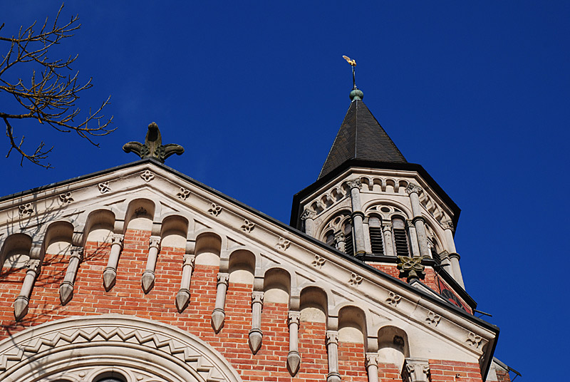 Kirche macht blau