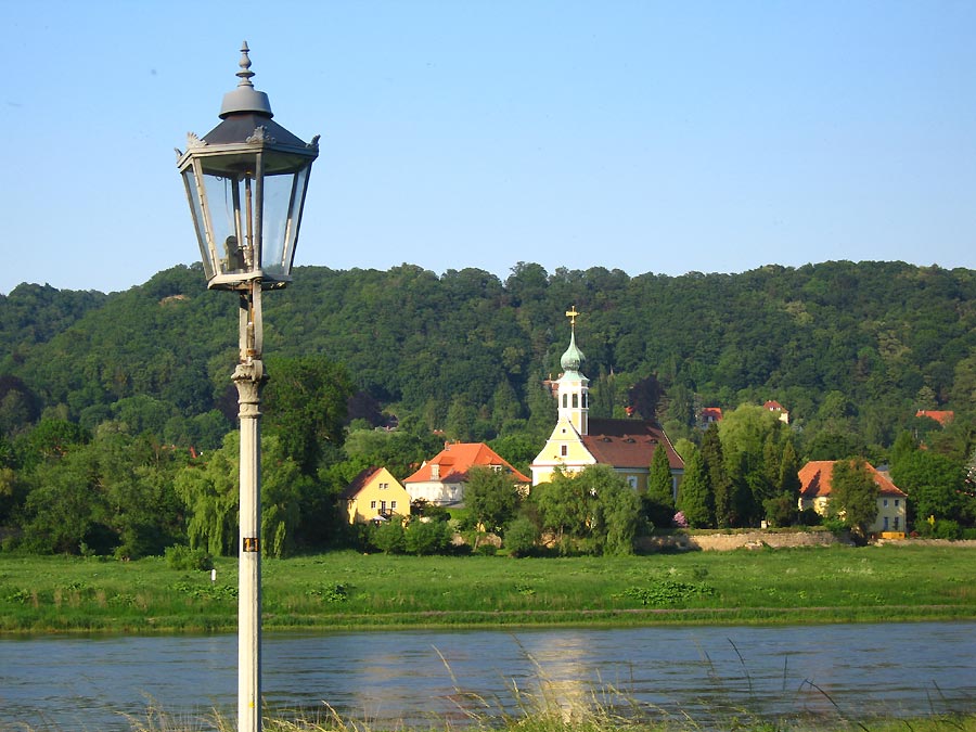 Kirche Maria am Wasser Dresden Pillnitz