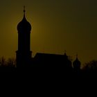 Kirche mit Corona