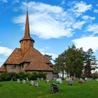 Kirche mit Friedhof 001