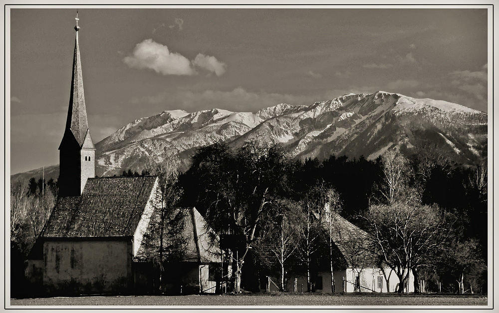 Kirche mit Haus 02 neu