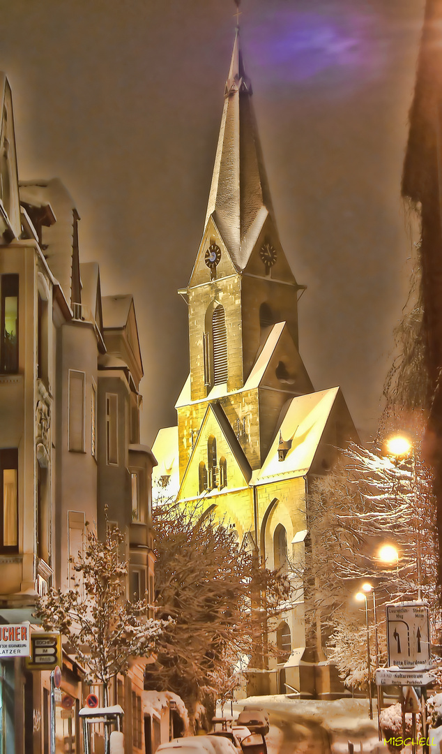 Kirche nach HDR bearbeitung