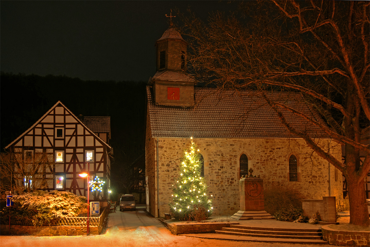 Kirche Niederkaufungen - HDR