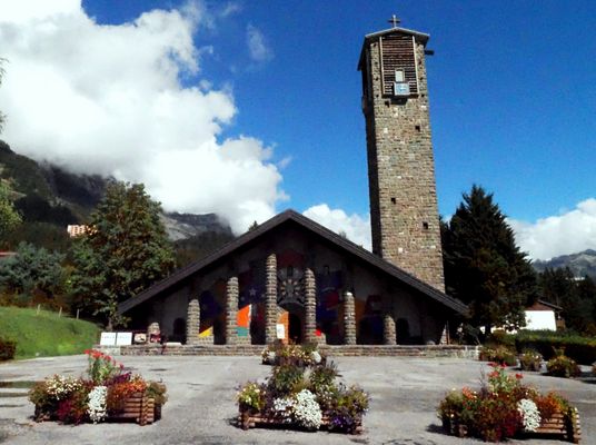 Kirche Notre-Dame-de-Toute-Grace