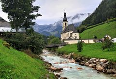 Kirche Ramsau bei Regen (1)