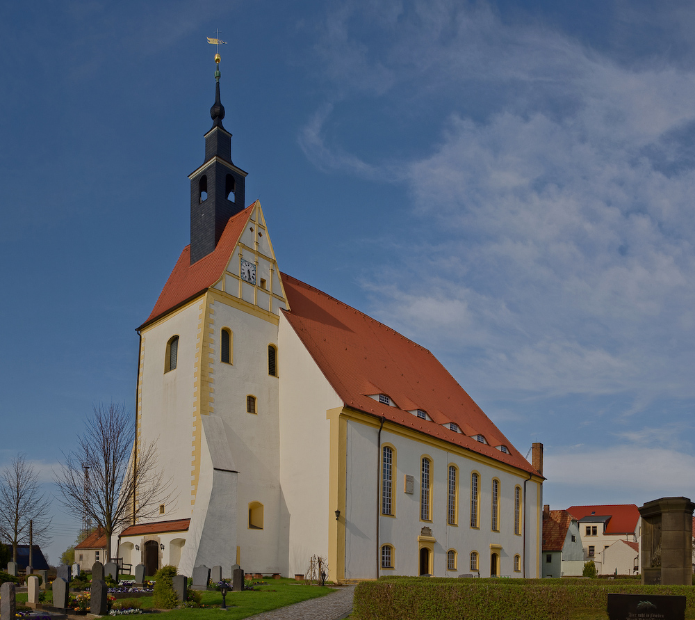 Kirche Rüsseina