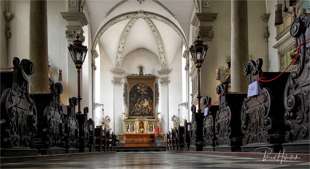 Kirche St. Maximilian zu Düsseldorf ...