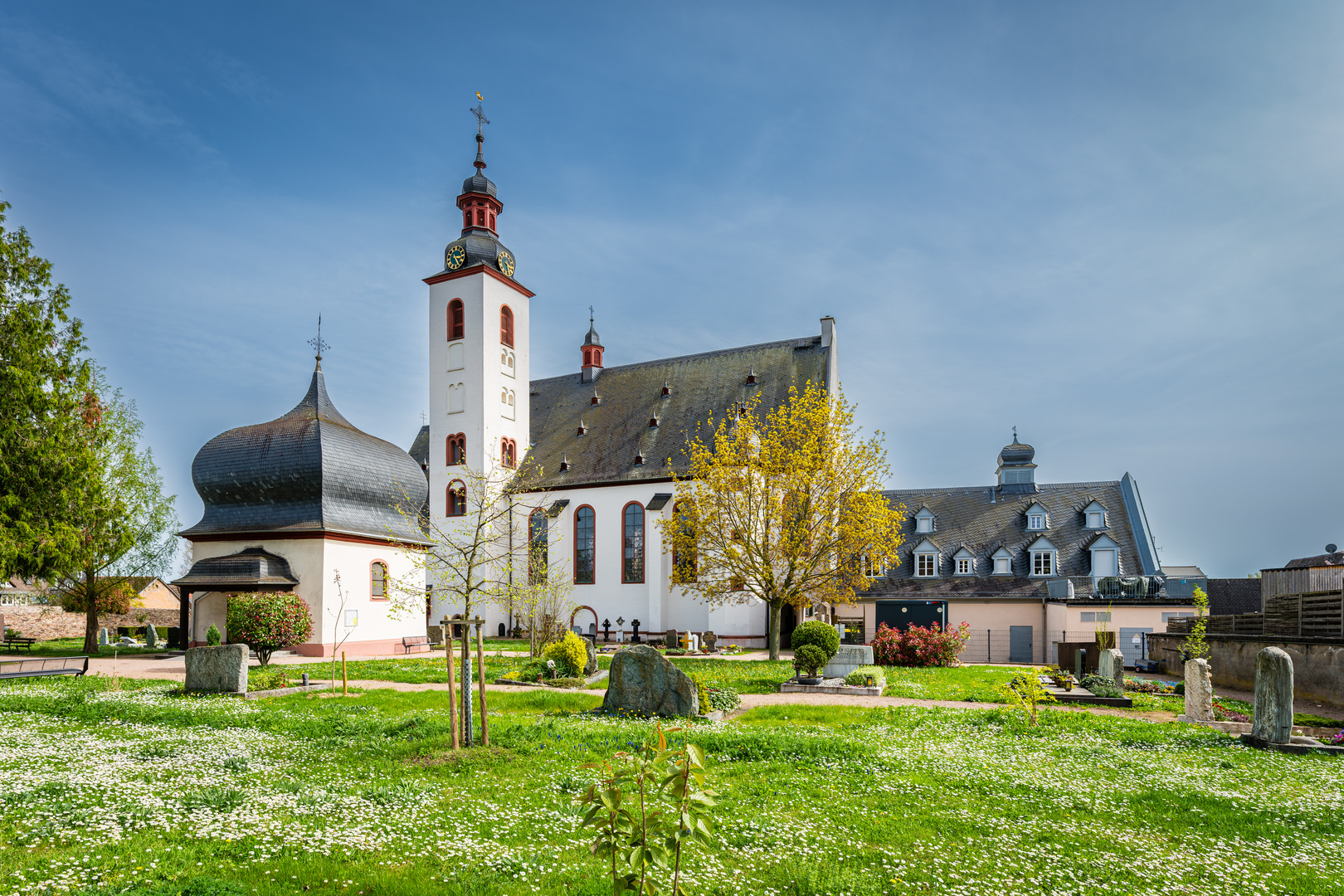 Kirche St. Walburga 41