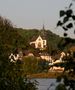 Kirche St. Walburgis in Leubsdorf  am Rhein von Ralph Bley