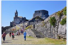 Kirche und Festung