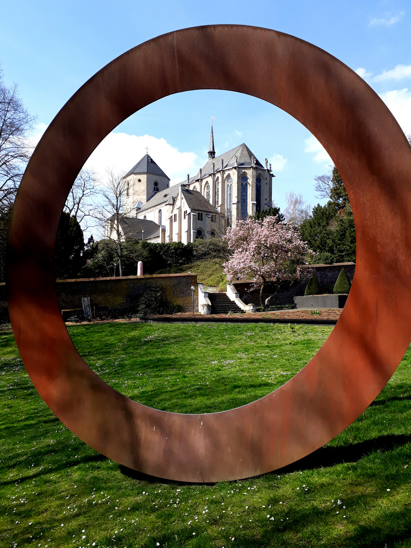 Kirche und Kunst in MG