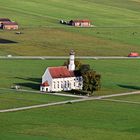 Kirche und Linien