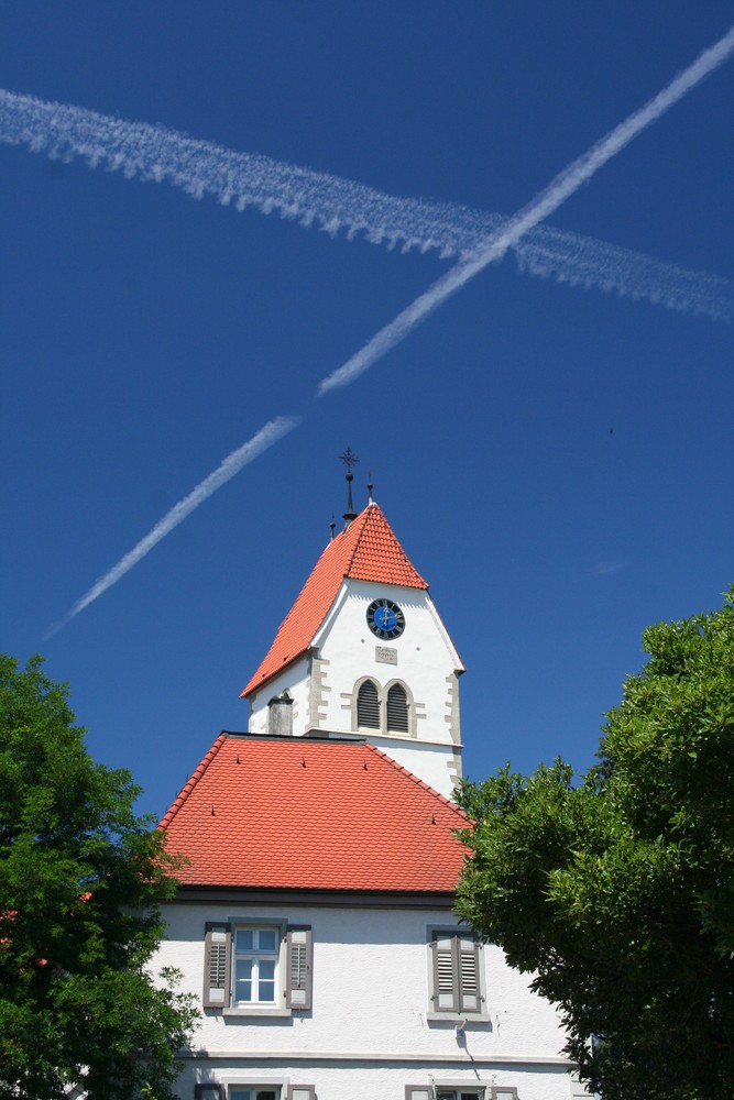 Kirche und Luftkreuz - Immenstaad, Bodensee