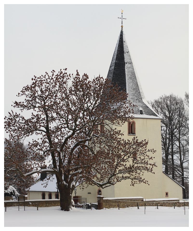 Kirche Vlatten (Heimbach-Eifel)