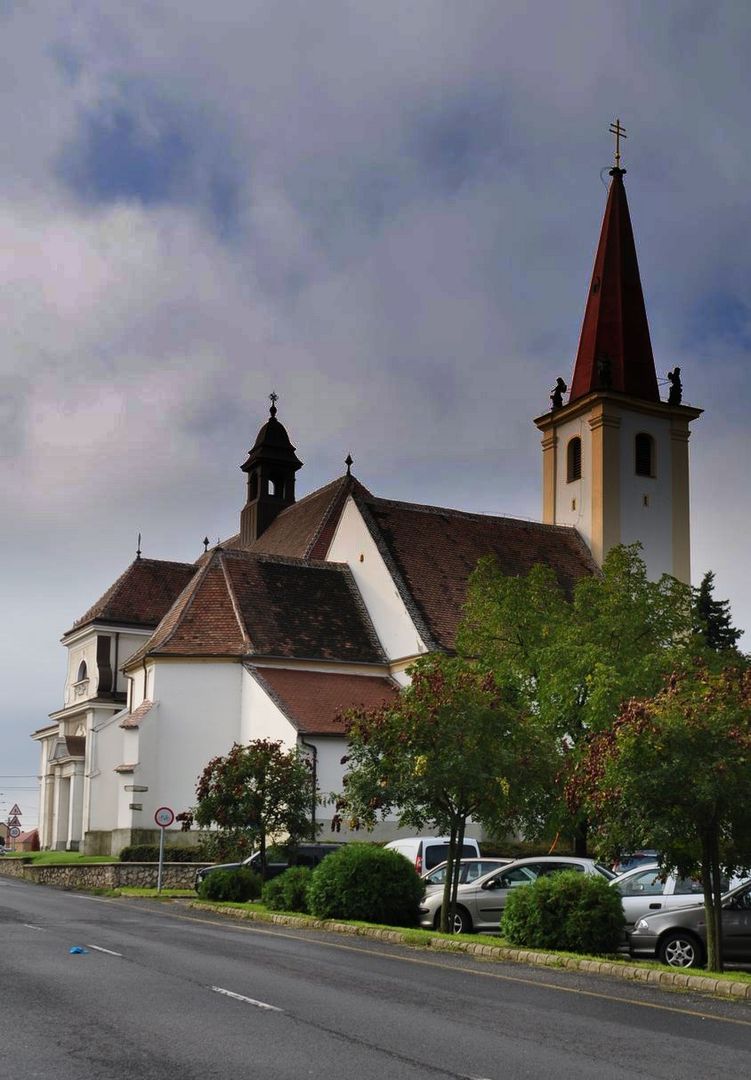 Kirche von Fertöszentmiklos