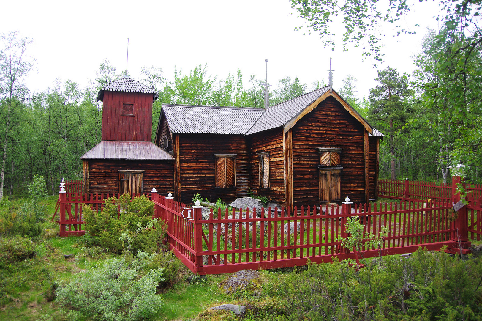 Kirche von Pielpajärvi in Finnisch-Lappland - Pielpajärvi erämaakirkko