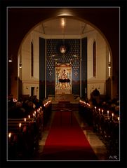 Kirche von Rheinzabern beim Orgelspiel von innen....