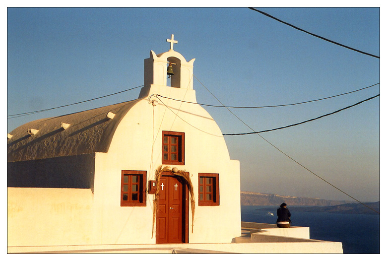 Kirche vor Sonnenuntergang