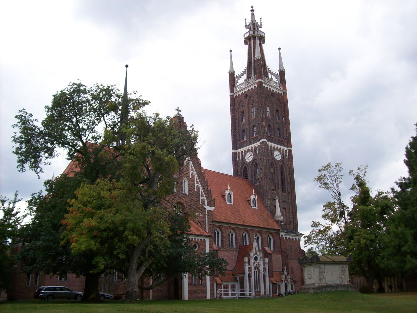 Kirche Wörlitzer Park (2)