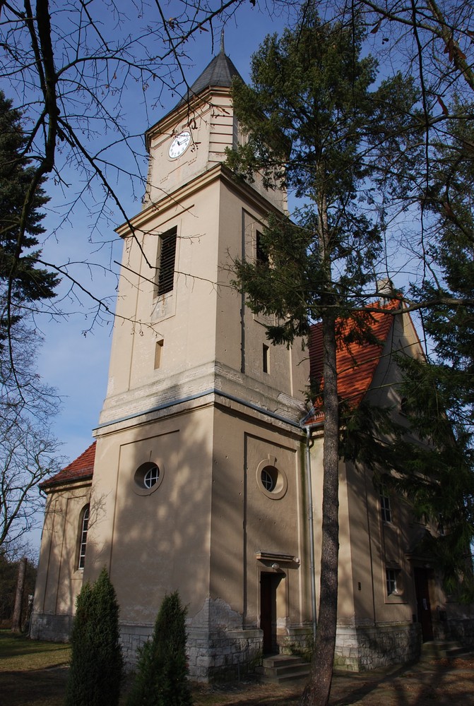 Kirche zu Gosen