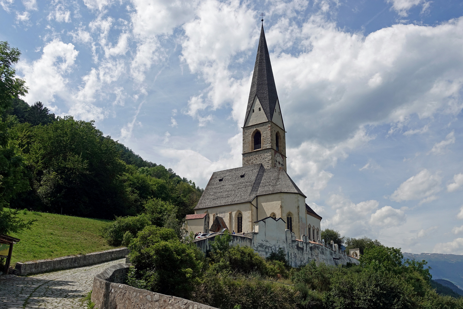 Kirche zum Hl. Georg in Agums_06.07.2019