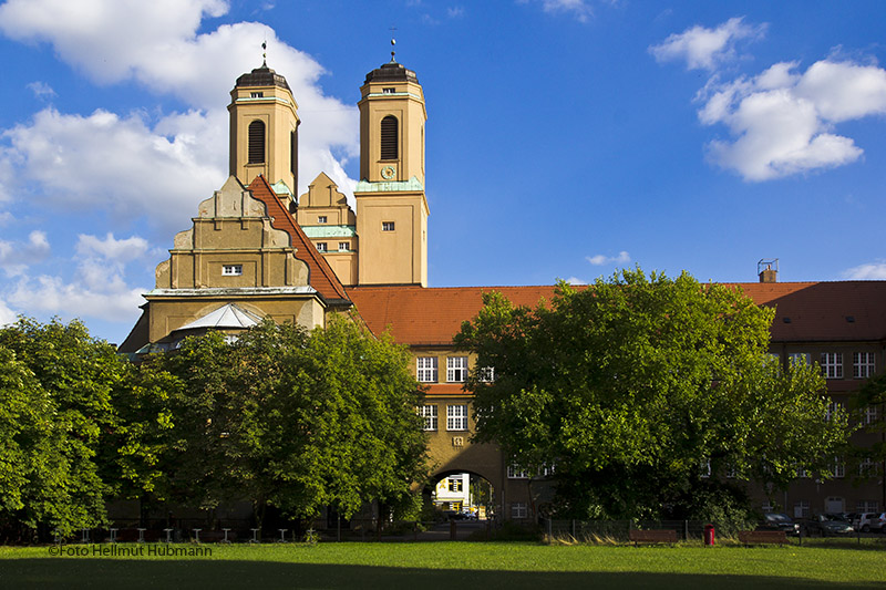 KIRCHE ZUM VATERHAUS