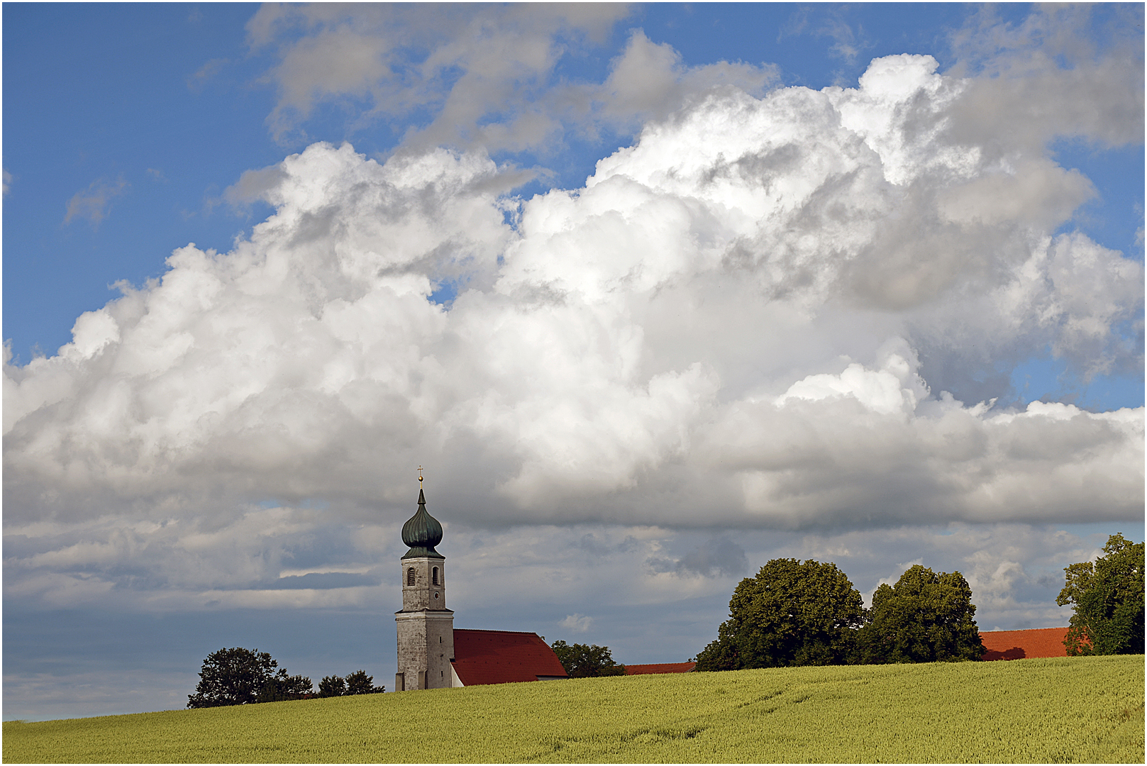 Kirchen - Himmel - Wolken