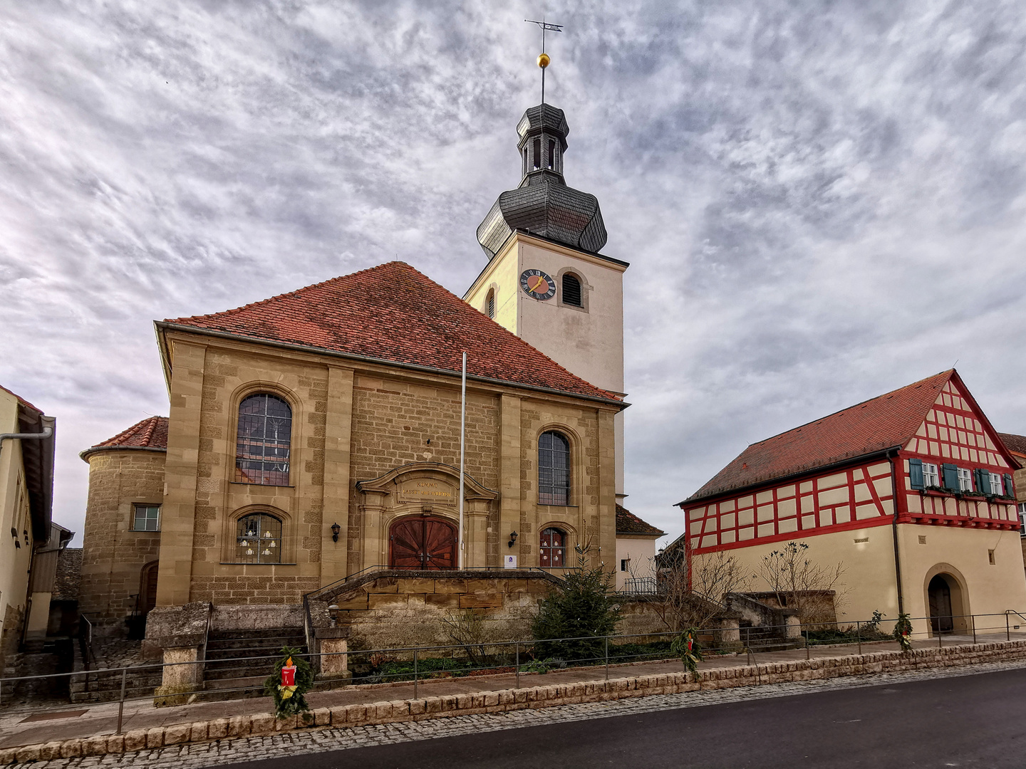 Kirchenburg in Nenzenheim