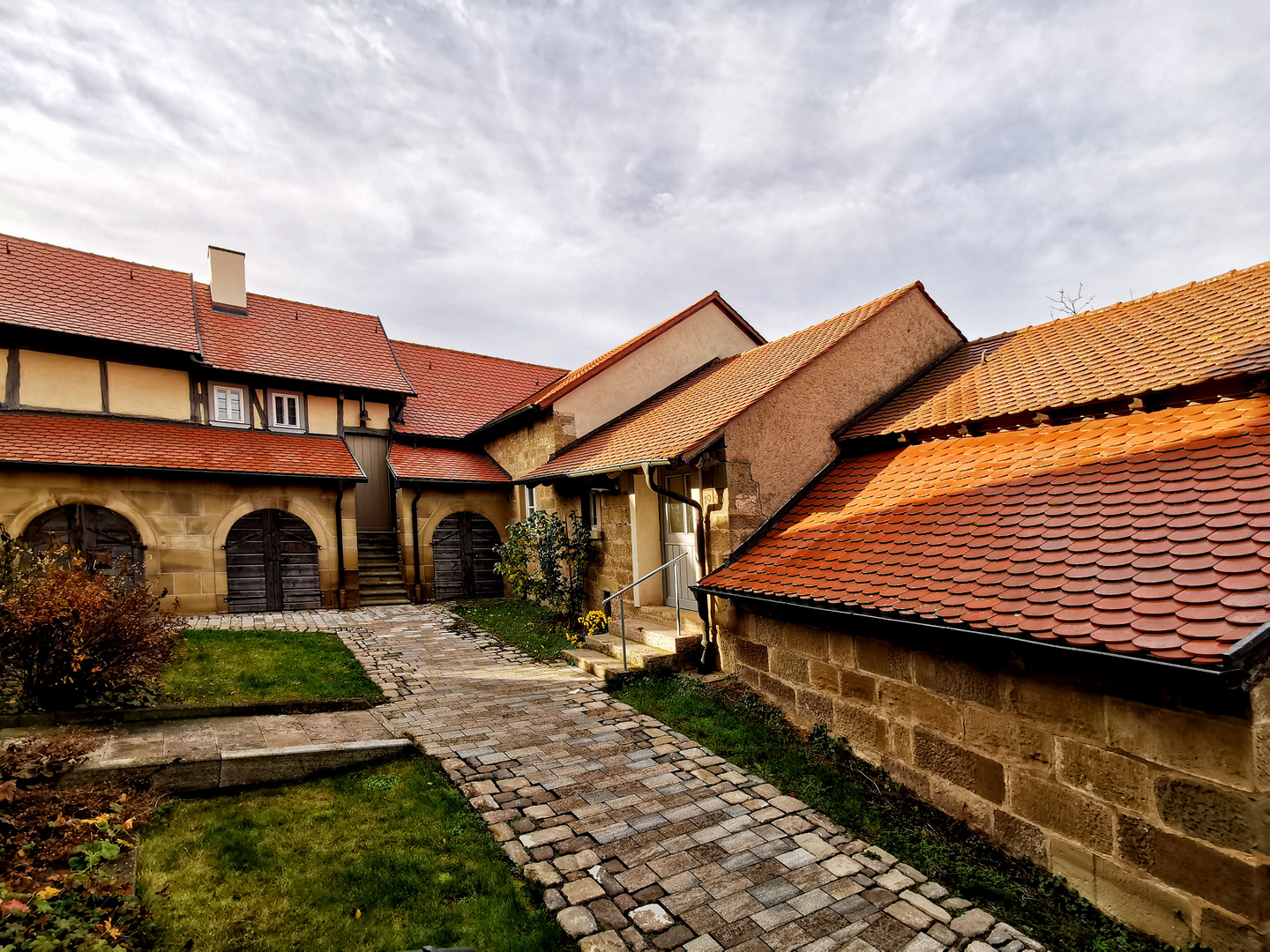 Kirchenburg Nenzenheim Foto & Bild architektur, unterfranken, motive
