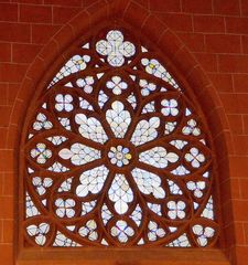 Kirchenfenster im Frankfurter Dom