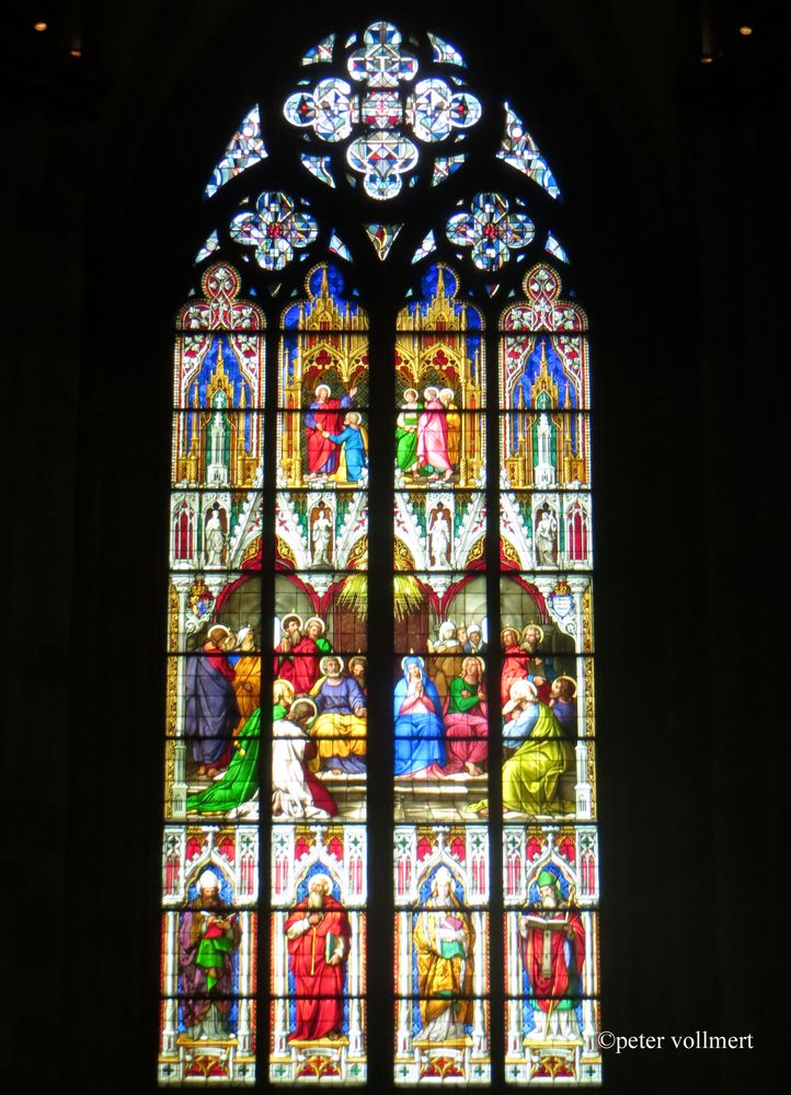 Kirchenfenster im Kölner Dom