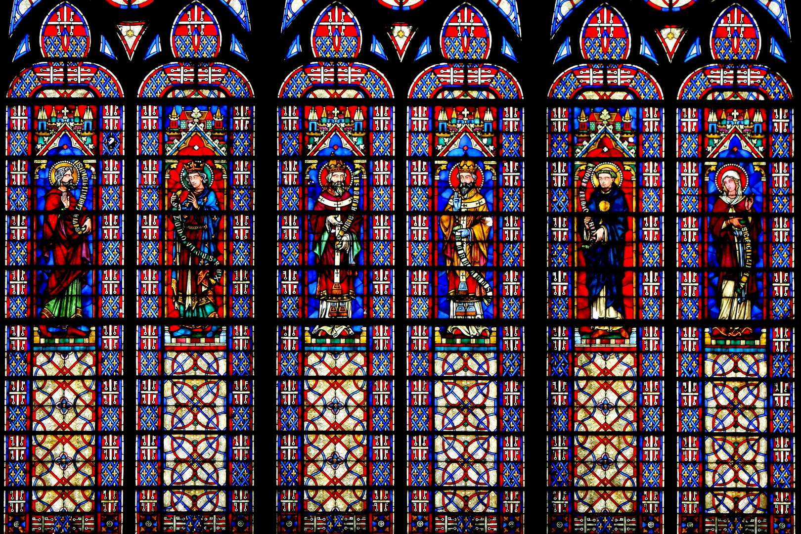 Kirchenfenster in der Èglise St. Urbain