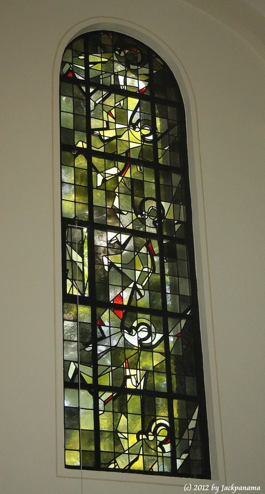 Kirchenfenster in der St. Antonius Kirche in Wesel (2)