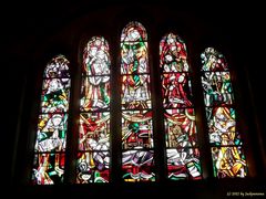 Kirchenfenster in der St. Willibrord Basilika, Echternach