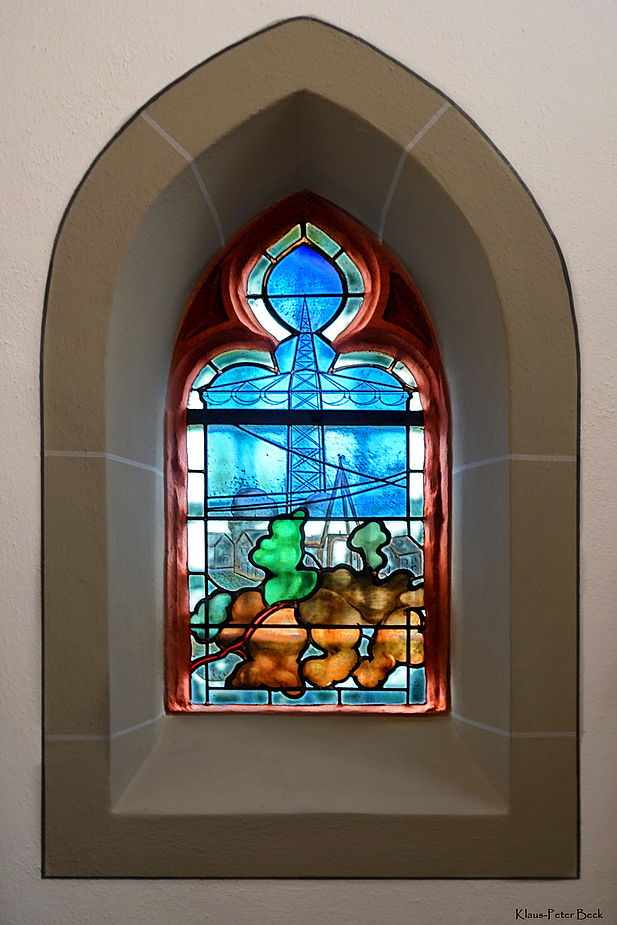 Kirchenfenster in St. Remigius, Bergheim (2)