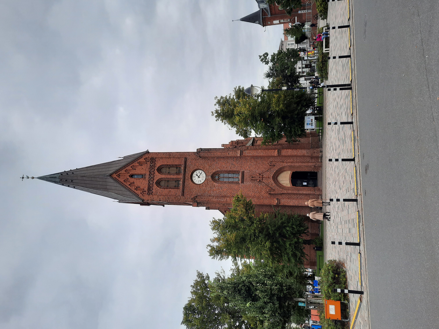 Kirchenplatz / Warnemünde